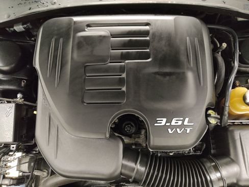Used 2019 Dodge Charger SXT AWD/4WD image 30