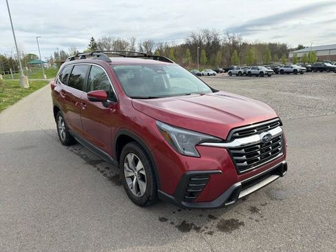 Used 2023 Subaru Ascent Premium w/ Convenience Package image 5