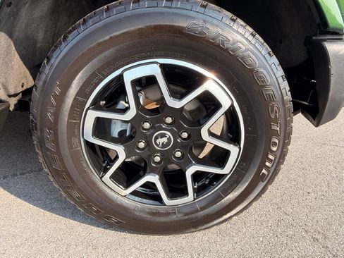 Used 2025 Ford Bronco Outer Banks AWD/4WD image 38