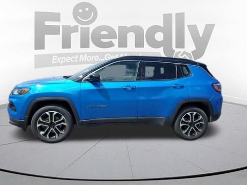 Used 2022 Jeep Compass Limited AWD/4WD image 2