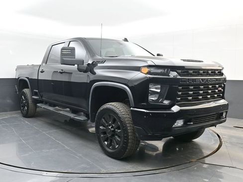 Used 2021 Chevrolet Silverado 2500 LT w/ All Star Edition AWD/4WD image 2