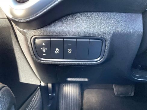 Used 2024 Kia Soul LX w/ Option Group 015 image 32