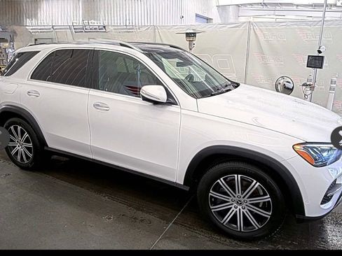 Used 2024 Mercedes-Benz GLE 350 GLE 350 image 2
