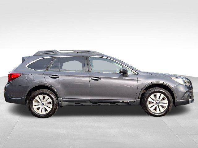 Used 2018 Subaru Outback 2.5i Premium AWD/4WD image 7