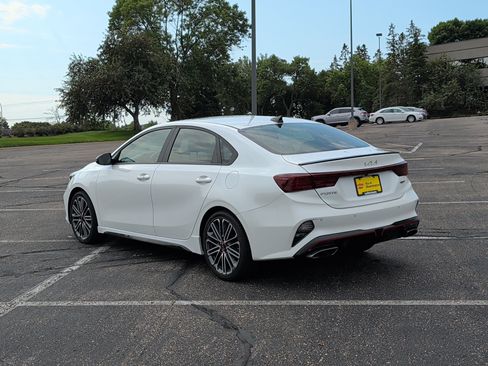 Certified 2024 Kia Forte GT w/ GT2 Package FWD image 3