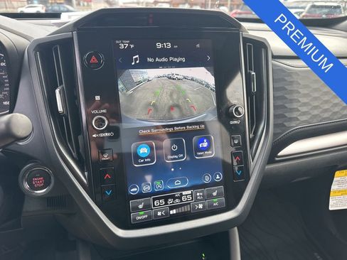 Used 2025 Subaru Forester Premium image 16