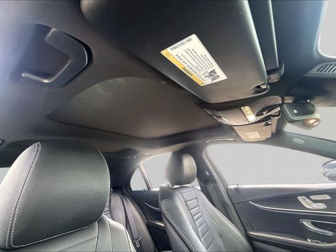 Used 2018 Mercedes-Benz E 300 image 12