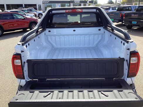 New 2025 GMC Canyon AT4 w/ Nightfall Edition image 7