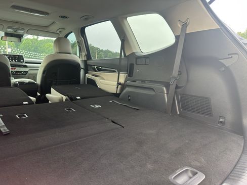 Used 2021 Kia Telluride S FWD image 18