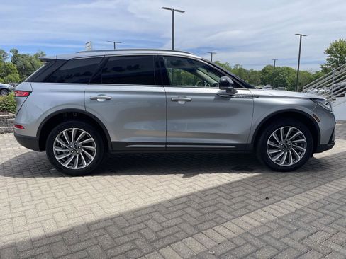 Used 2024 Lincoln Corsair Reserve AWD/4WD image 6