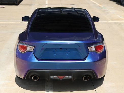Used 2015 Scion FR-S RWD image 7