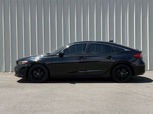 Used 2022 Honda Civic Sport Touring image 7