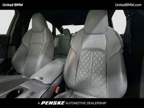 Used 2021 Audi S6 Prestige w/ Prestige Package image 5