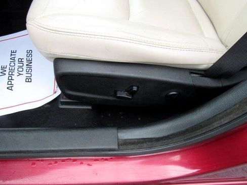 Used 2019 Chrysler 300 Touring L w/ Quick Order Package 22F image 24