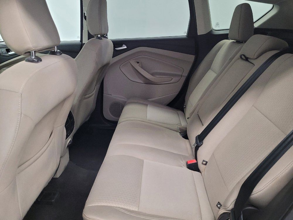 Used 2019 Ford Escape SE FWD image 18