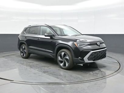 New 2026 Volkswagen Taos SE