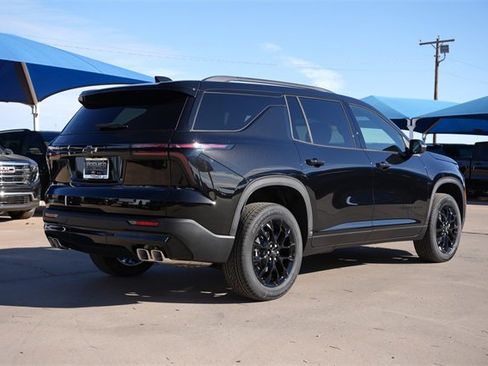 New 2026 Chevrolet Traverse LT w/ Midnight/Sport Edition image 4