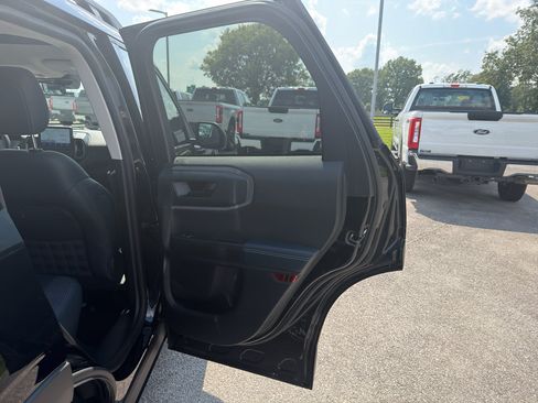 Certified 2023 Ford Bronco Sport Outer Banks w/ Tech Package AWD/4WD image 23