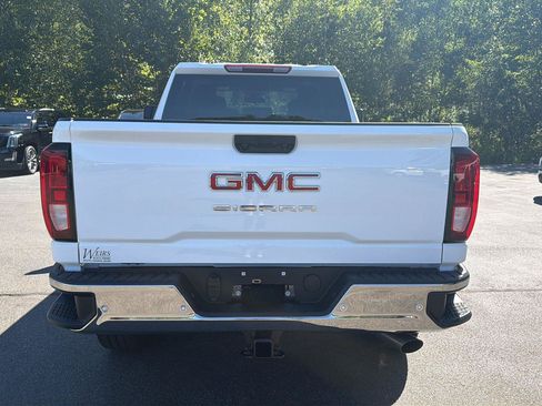 New 2026 GMC Sierra 2500 Pro w/ 1SA Pro Safety Plus Package AWD/4WD image 4
