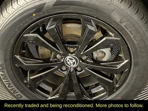 Used 2023 Toyota RAV4 XSE AWD/4WD image 32
