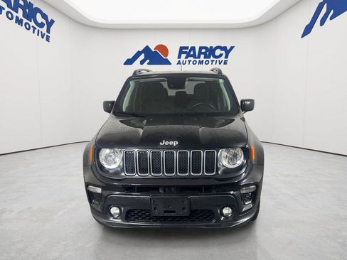 Used 2023 Jeep Renegade Latitude w/ Premium Group AWD/4WD image 9