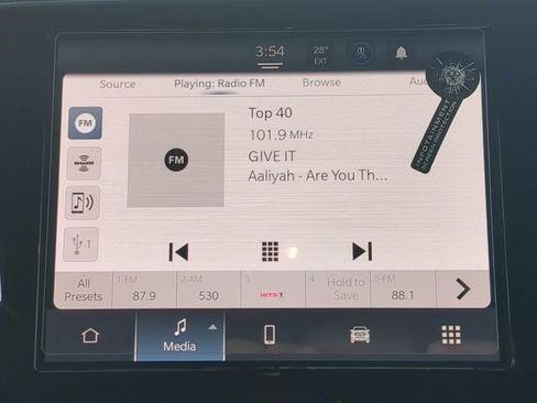 New 2026 RAM 1500 Express AWD/4WD image 19