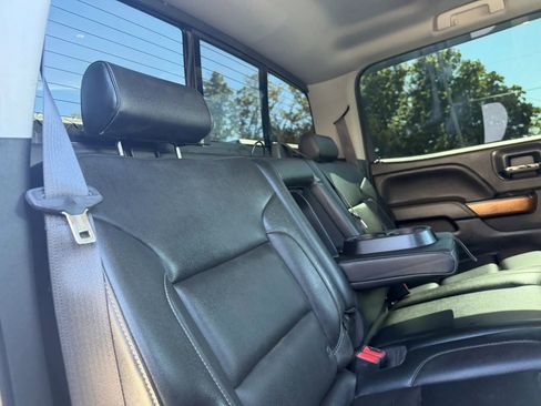 Used 2018 Chevrolet Silverado 1500 LTZ w/ LTZ Plus Package AWD/4WD image 46