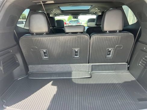 Used 2025 Buick Enclave Avenir w/ Super Cruise Package AWD/4WD image 21