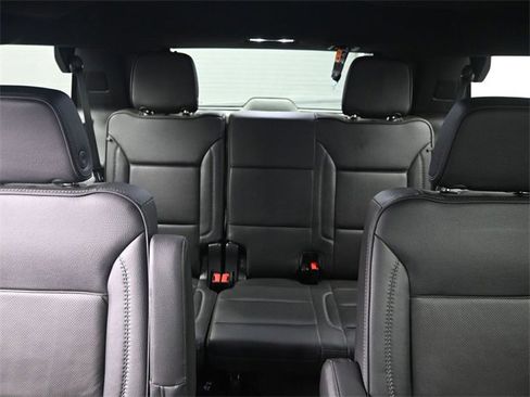 Used 2025 GMC Yukon Denali image 12