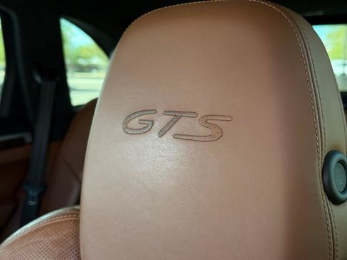 Used 2016 Porsche Cayenne GTS w/ Premium Package Plus AWD/4WD image 26