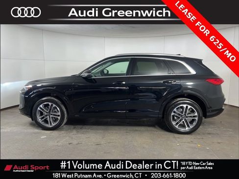 Certified 2025 Audi Q5 Premium w/ Convenience Package image 4