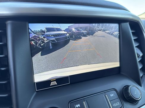 Used 2021 GMC Acadia SLT image 37