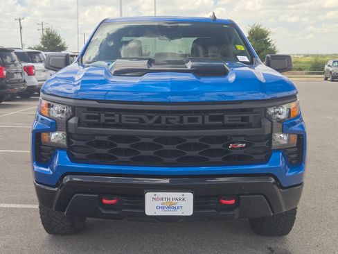Used 2023 Chevrolet Silverado 1500 Custom Trail Boss AWD/4WD image 8