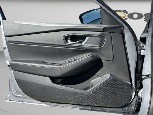 Certified 2023 Honda Accord Sport image 16