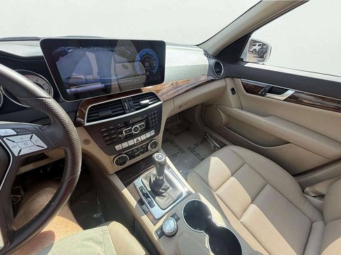 Used 2013 Mercedes-Benz C 300 4MATIC Sedan image 19