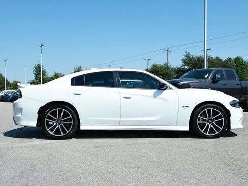 Used 2023 Dodge Charger R/T RWD image 3