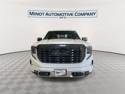 Used 2024 GMC Sierra 1500 Denali Ultimate AWD/4WD image 3