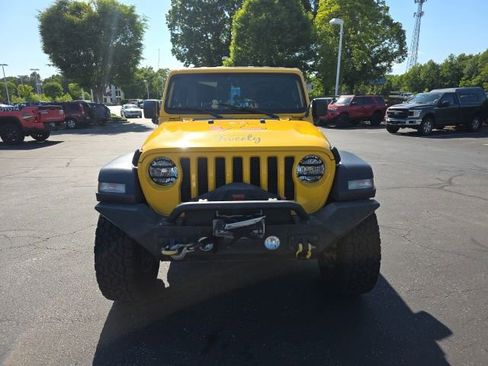 Used 2020 Jeep Wrangler Sport AWD/4WD image 5