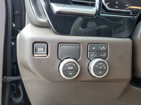 New 2026 GMC Sierra 1500 SLT w/ SLT Premium Package RWD image 31