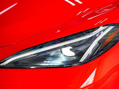 Used 2024 Chevrolet Corvette Stingray Coupe w/ Z51 Performance Package image 13