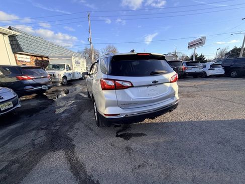 Used 2018 Chevrolet Equinox LT image 15
