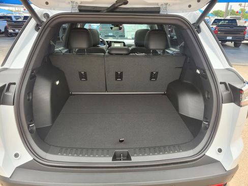 New 2026 Chevrolet Equinox RS w/ Safety and Technology Package FWD image 5