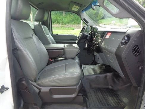 Used 2016 Ford F550 2WD Regular Cab Super Duty w/ Snow Plow Prep Package image 20