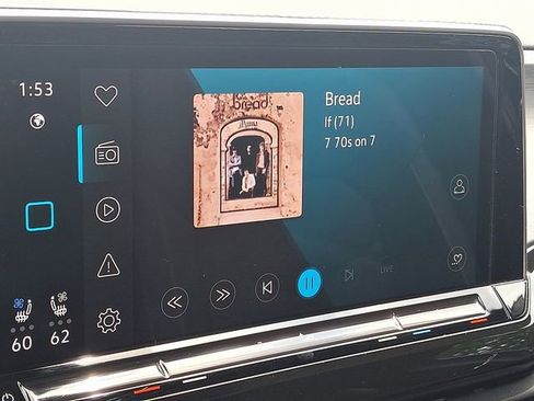 Certified 2025 Volkswagen Atlas Cross Sport SE image 23