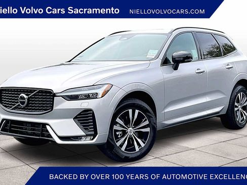 Used 2025 Volvo XC60 B5 Core w/ Climate Package image 1