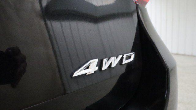 Used 2021 Ford Explorer XLT w/ Equipment Group 202A AWD/4WD image 24