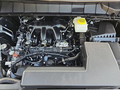 New 2026 Nissan Pathfinder SV AWD/4WD image 10
