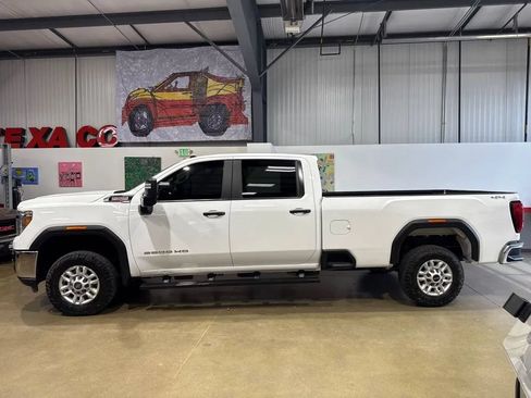 Used 2022 GMC Sierra 2500 Pro w/ Gooseneck/5TH Wheel Package AWD/4WD image 4