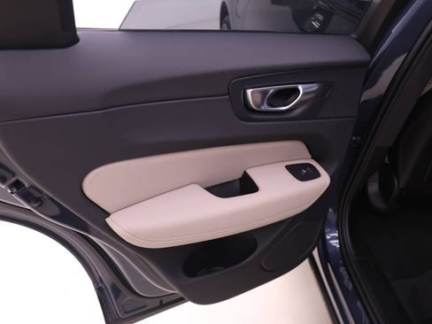 New 2026 Volvo XC60 T8 Plus w/ Protection Package Premier image 18