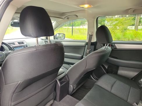 Used 2015 Subaru Outback 2.5i Premium AWD/4WD image 14